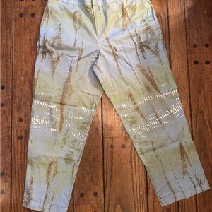 Stylish Patterned Capris in Green and Brown